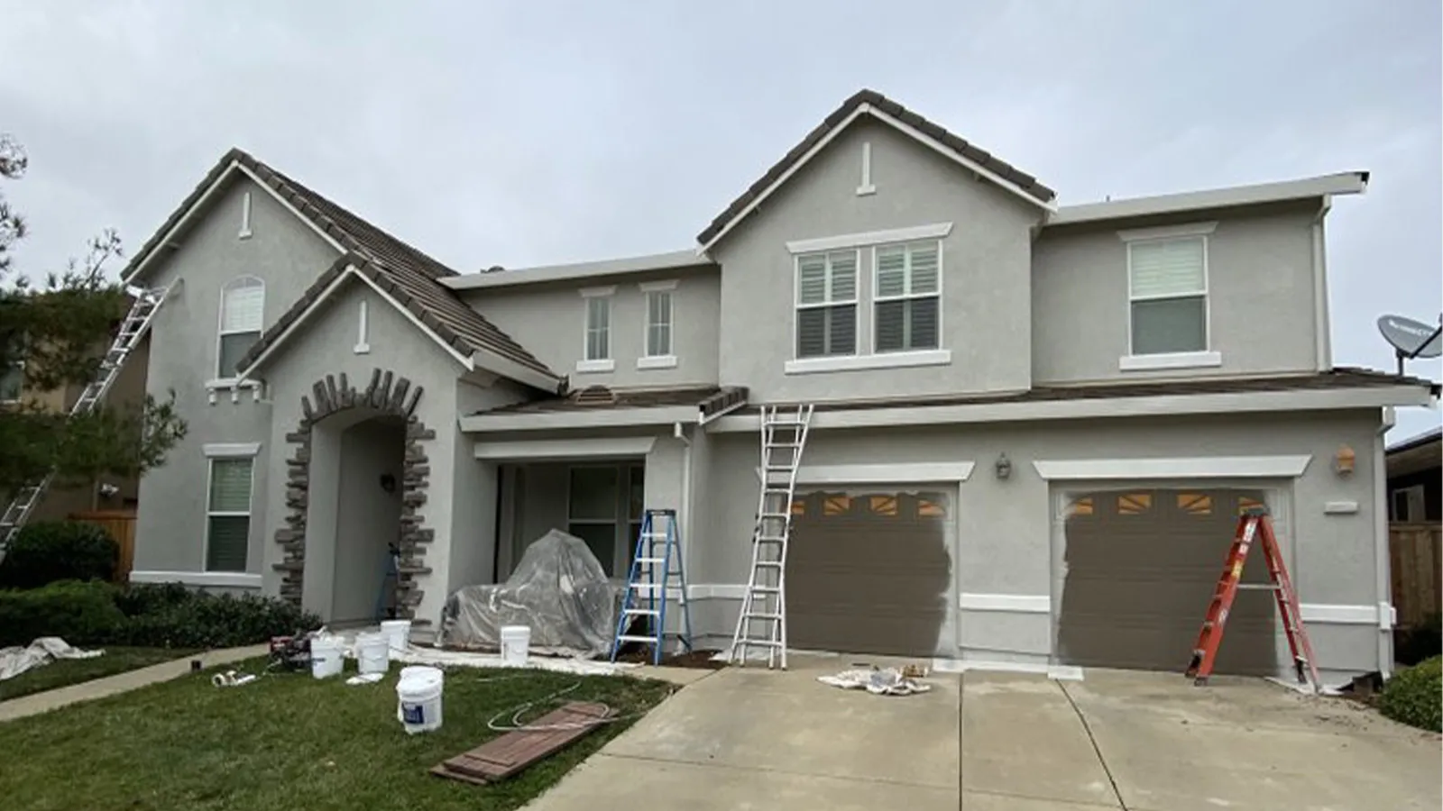 Exterior home painting project by Plata Painting co in Northern California 