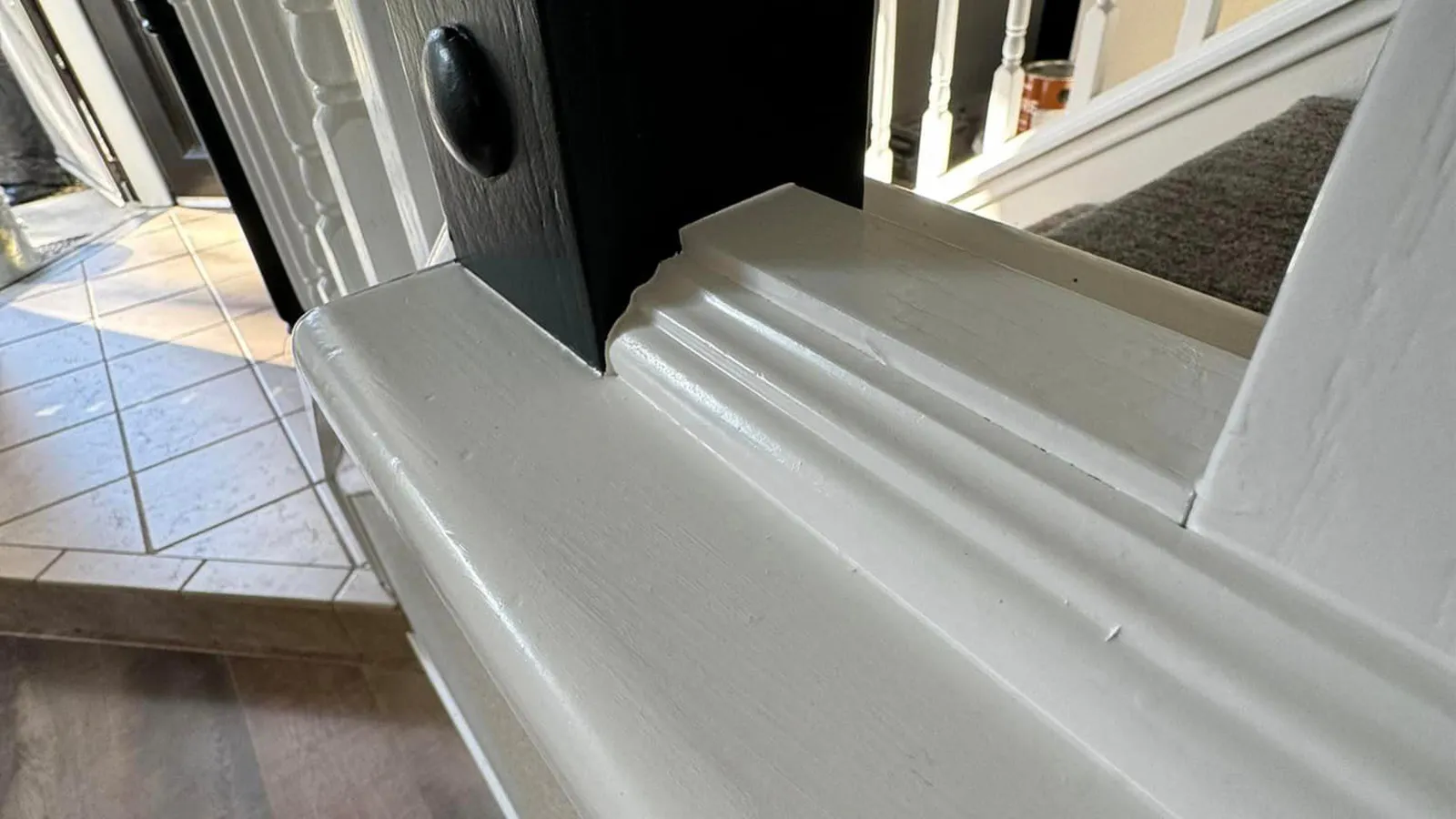 Detailed interior trim painting by Plata Painting co in Northern California